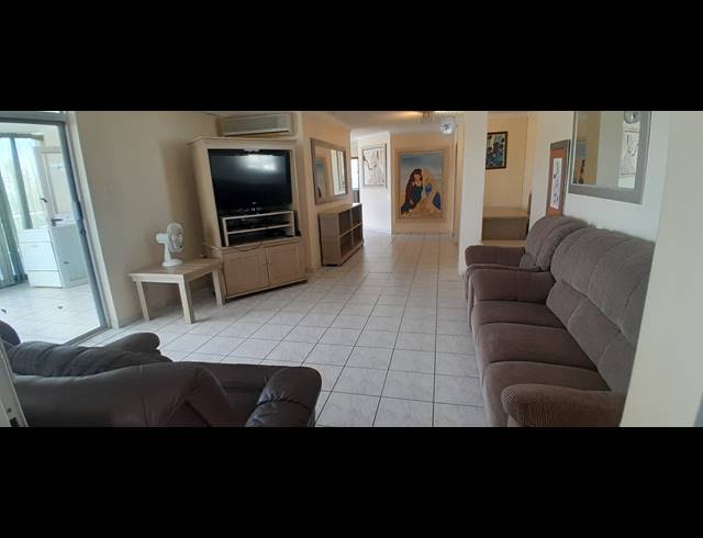 3 BEDROOM SECTIONAL TITLE FOR SALE IN BEACON ROCKS